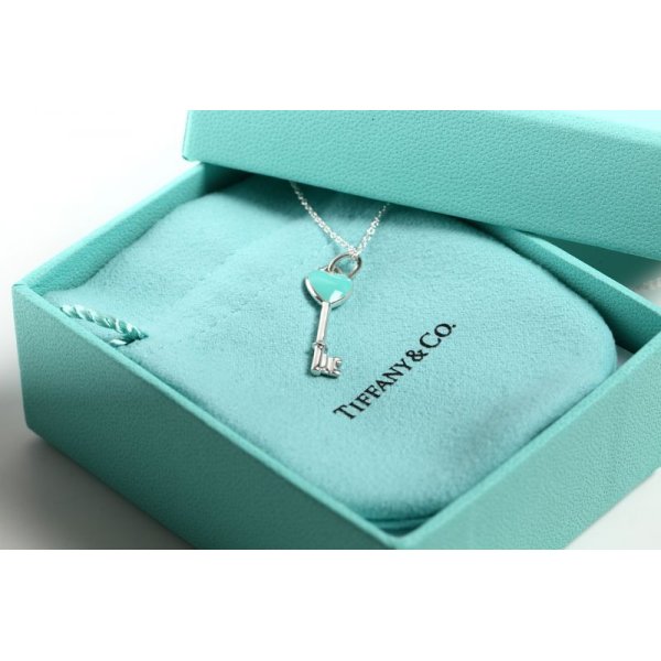 画像2: TIFFANY&Co[ティファニー] ハートキー チャーム ペンダント（ミニ） ブルーエナメル　並行輸入品t1109