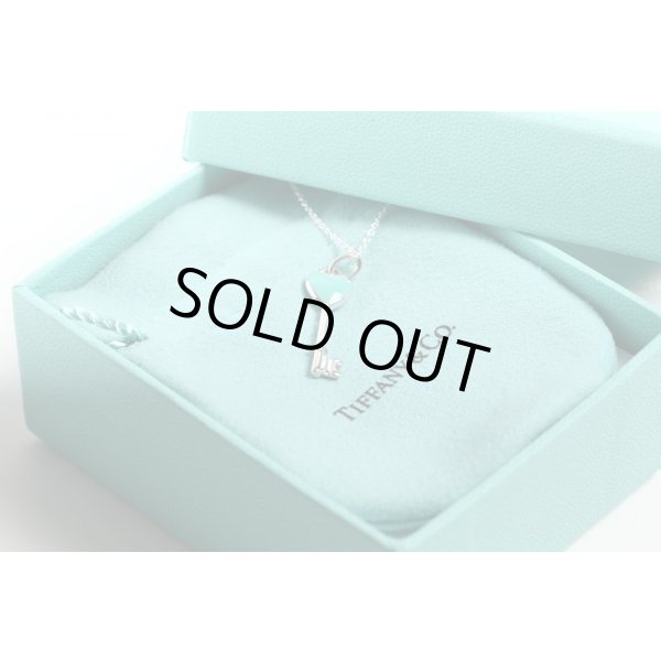 画像2: TIFFANY&Co[ティファニー] ハートキー チャーム ペンダント（ミニ） ブルーエナメル　並行輸入品t1109 (2)