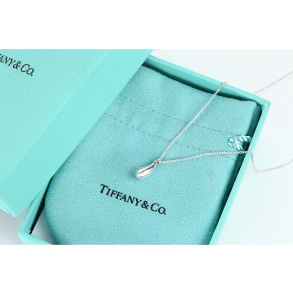 画像2: TIFFANY&Co[ティファニー] 　”エルサ・ペレッティ”ティアドロップペンダント　New　スターリングシルバー　並行輸入品t1089 (2)